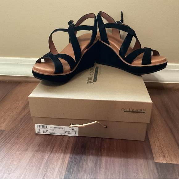 Gentle Souls Women's Black Wedge Sandals - Picture 2 of 3